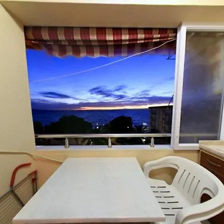 Avsa Korhan Apart 公寓式酒店 Türkeli